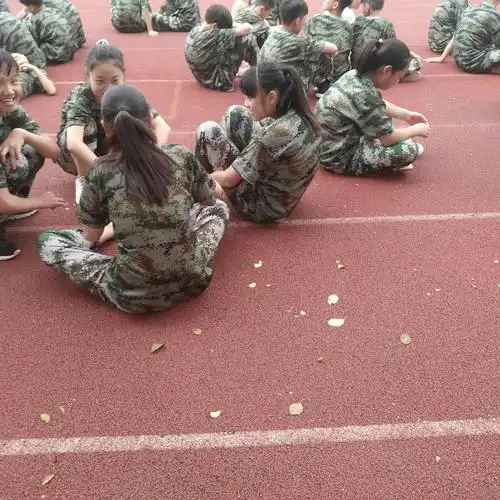 禹州第二实验中学军训