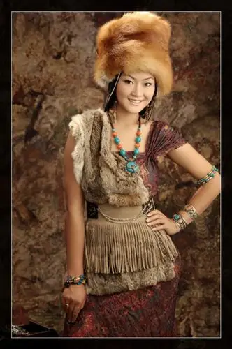 降央卓玛《中音女皇(6n纯银sqcd)》