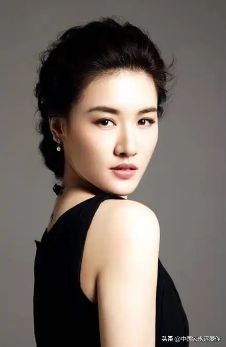 演员邢宇菲的个人资料简介,邢菲 演员(刷新你对女演员的敬业表演见解)