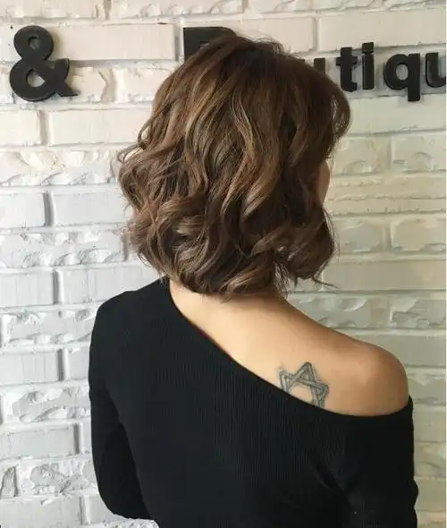 女生短发烫发发型图片 今年流行的女生烫卷发型图片 - 女士卷发