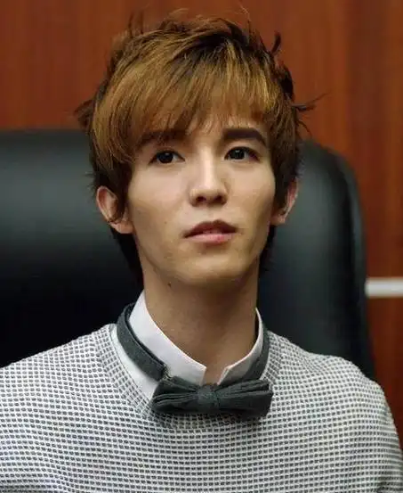 身高最矮的五个男明星(盘点娱乐圈中10大矮个男星)(3)