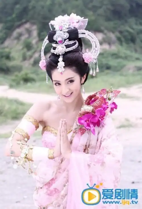 封神英雄玉磬麦迪娜