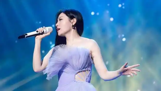 张靓颖因爱被骗6亿身家离婚5年后与前夫天差地别