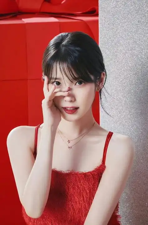 iu李智恩复身高162cm,体重45kg李知恩(iu),1993年5月16日出生于韩国