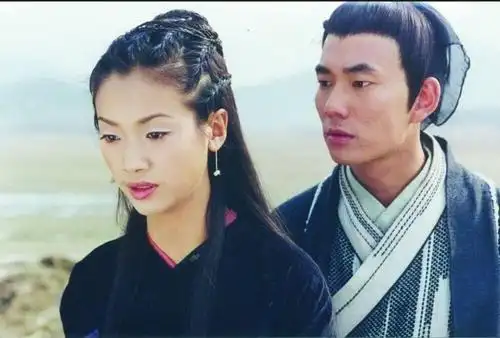 在1998年任贤齐和吴倩莲在台湾也拍摄了《神雕侠侣》,不过开播之后