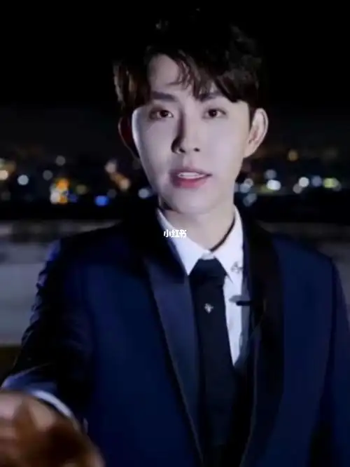 瑜大公子直播间的锅巴