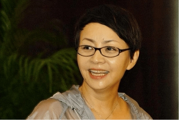 宋丹丹官宣退休!自曝《桃花坞》是最后一份工作,以后安度晚年