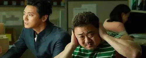 釜山行里的胖子大叔是谁