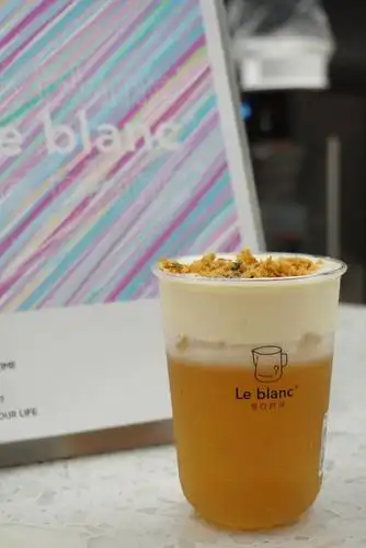 你没喝过的首创斑斓叶芝士奶盖绝对给你这个夏日的惊喜