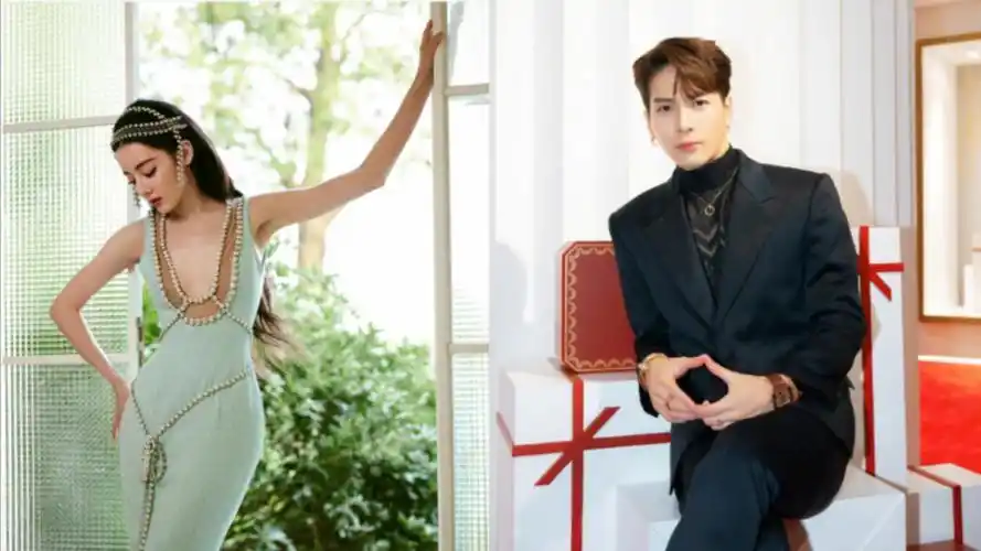 芭莎红毯看点十足:热巴裙子掉钻,王嘉尔帮baby扶衣服!