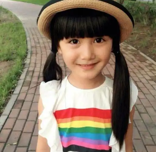 8岁女孩再也长不高原因竟然是天天在用的餐盒妈妈悔不当初