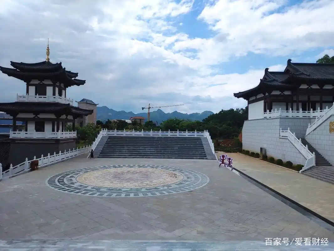 广西崇左市新的打卡点宁明骆越文化宫,真的好美