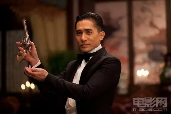 梁朝伟刘青云  ,周迅,梁朝伟正当《龙门飞甲》和《金陵十三钗》斗的不