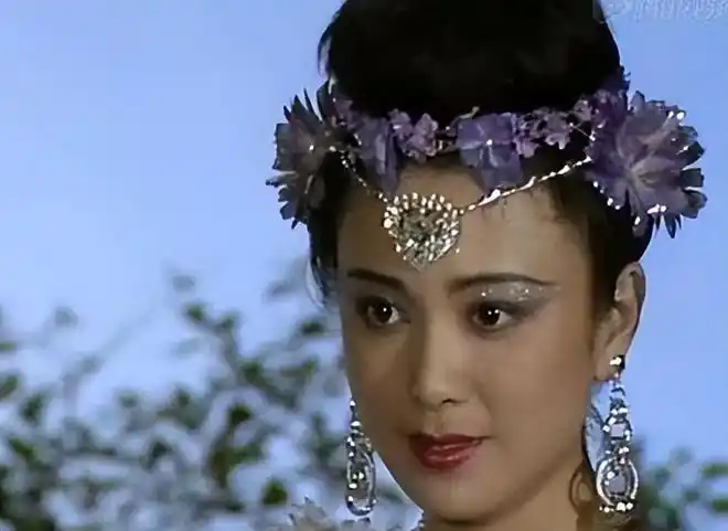 最美妲己傅艺伟的幻灭史一步走错成阶下囚她经历了什么