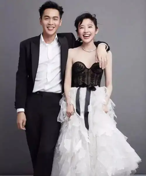张若昀唐艺昕的婚纱照太美了get这20套婚纱也让你美到发光