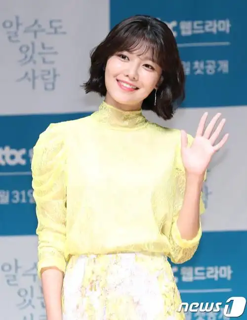 [少女时代][新闻]170731 秀英出席《有可能知道的人》制作发表会 和明