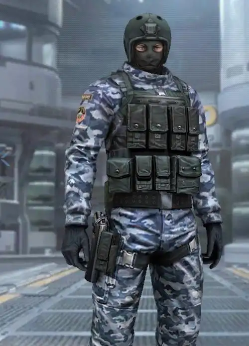 白色角色:奥摩,斯沃特共有英雄级角色21名,白色人物2名,紫色角色19名