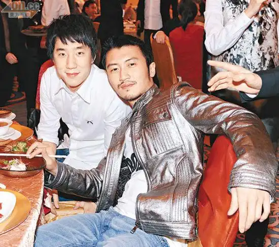 房祖名谢霆锋不谈家事谈游戏 否认与台模地下情