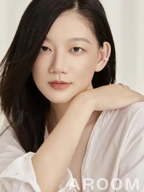 单眼皮女生的独特魅力