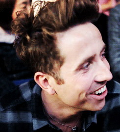 开心gif大笑gif哈哈哈gif高兴gif