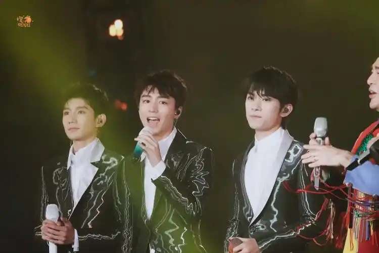 20192020跨年演唱会tfboys