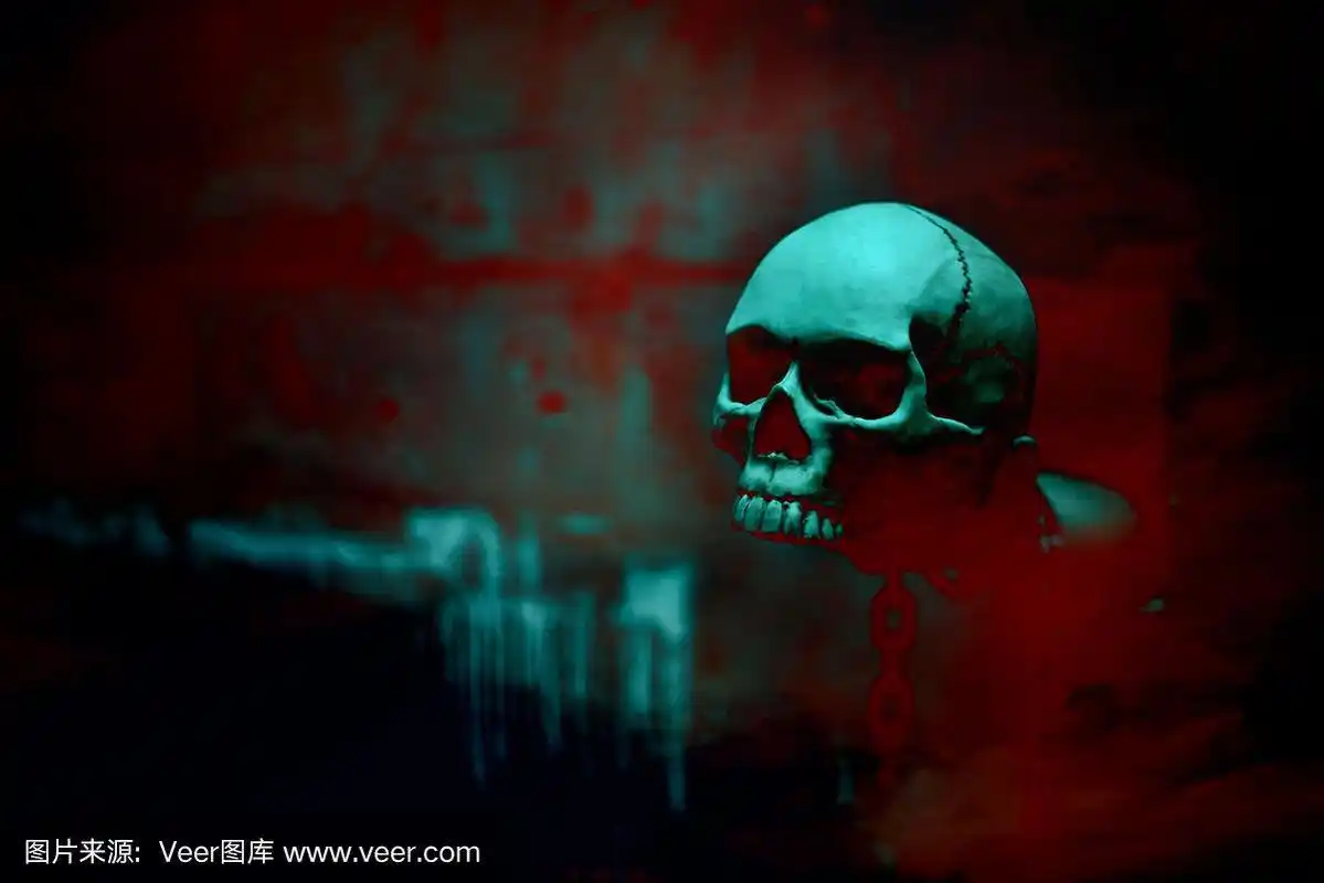 骷髅与链在红色的血液背景,万圣节的主题,恐怖和黑暗电影色调,恐怖和