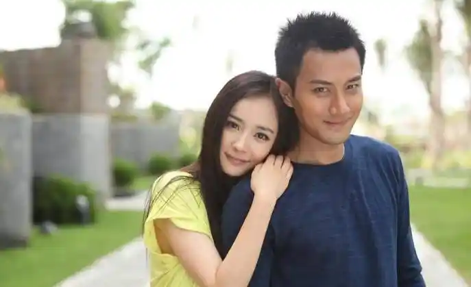 妻子的事业飞升,刘恺威的事业却走起了下坡路,或许是出于一个男人的