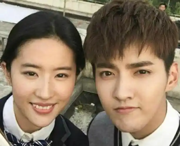 青簪行后吴亦凡新剧曝光疑与当红小花合作s级大男主剧