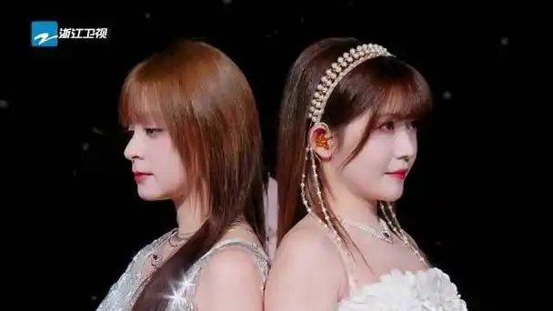 美依礼芽赖美云合作舞台双厨狂喜##央娱新视听