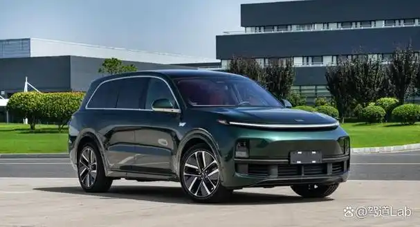 近日,理想汽车发布了理想l9 pro版,新车作为理想l9新增车型,其售价42.