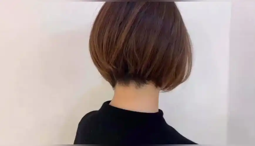 今春流行"不连接"短发,"鬓发,后脑勺"区域全推短,真显瘦