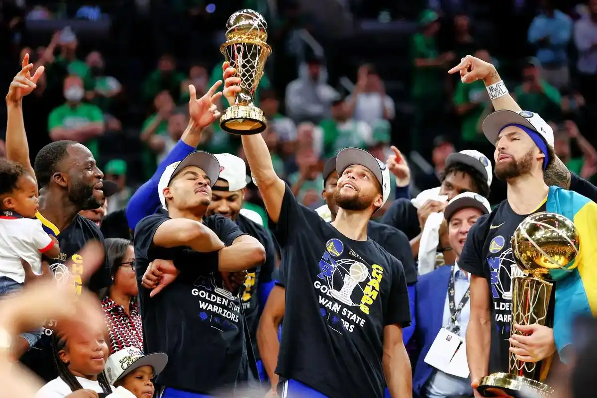 斯蒂芬库里!#库里#库里壁纸#库里高清图片#勇士总冠军96# - 抖音