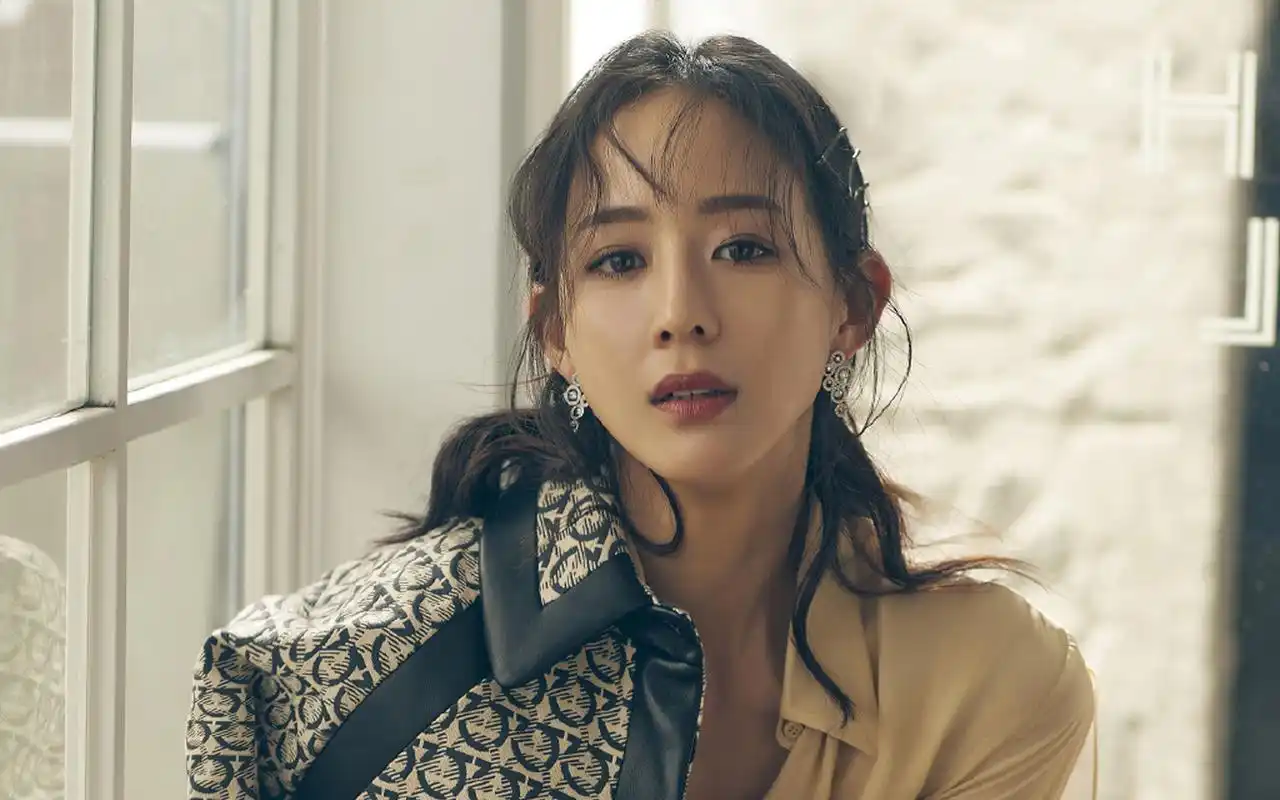 张钧甯迷人写真图片桌面壁纸-港台明星-壁纸下载-美桌网