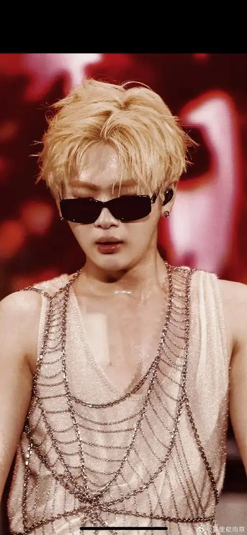 周震南 呆萌造梗王##周震南蜕变