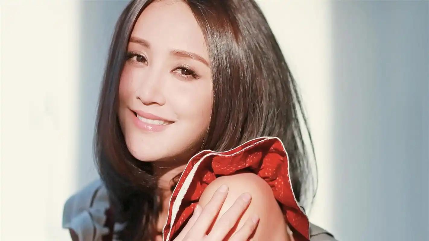 美女张歆艺写真高清桌面壁纸