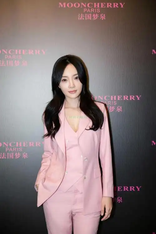 李小璐个人资料(李小璐个人简介)