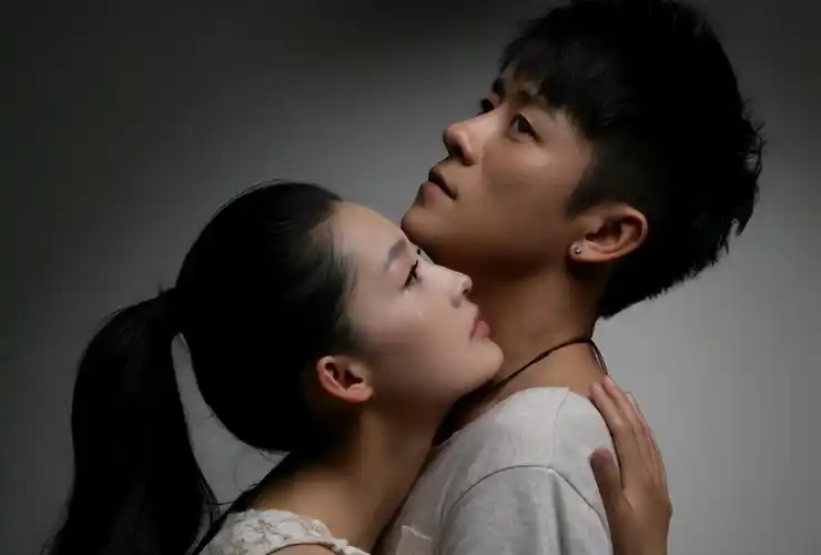 跟小20岁顶流花睡过,每部戏都搞剧组夫妻_林雨申_李沁_合作