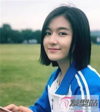 女生初恋系短发 清纯甜美回到青春
