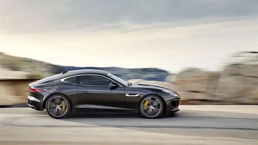 2015捷豹f-r型跑车汽车高清壁纸