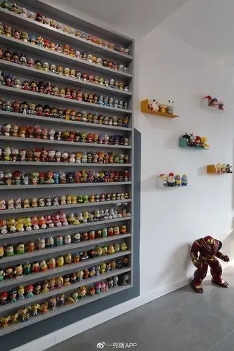 六一特辑大孩子玩起手办盲盒来真没有小朋友什么事了