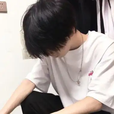 宋知意个性优质高冷成熟真人男男生头像