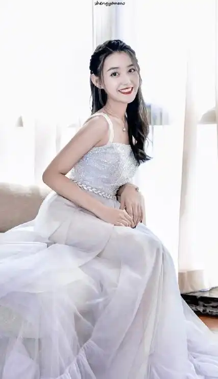 有种撩人叫蒋依依的液体丝袜一层薄纱与腿合二为一简直了