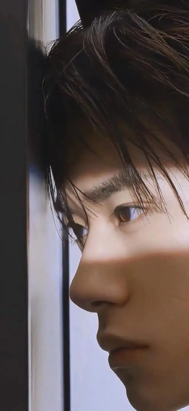 看书 看电影,各种艺术形式,都会帮助你吸收养分#易烊千玺壁纸 - 抖音