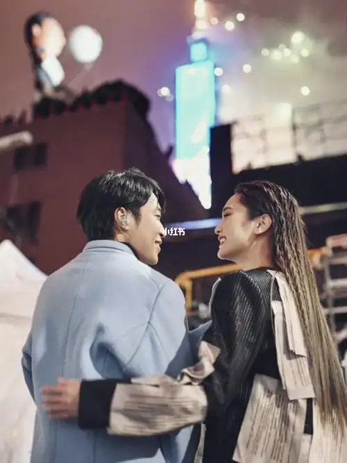 杨丞琳说心疼吴青峰真的是神仙友谊啊