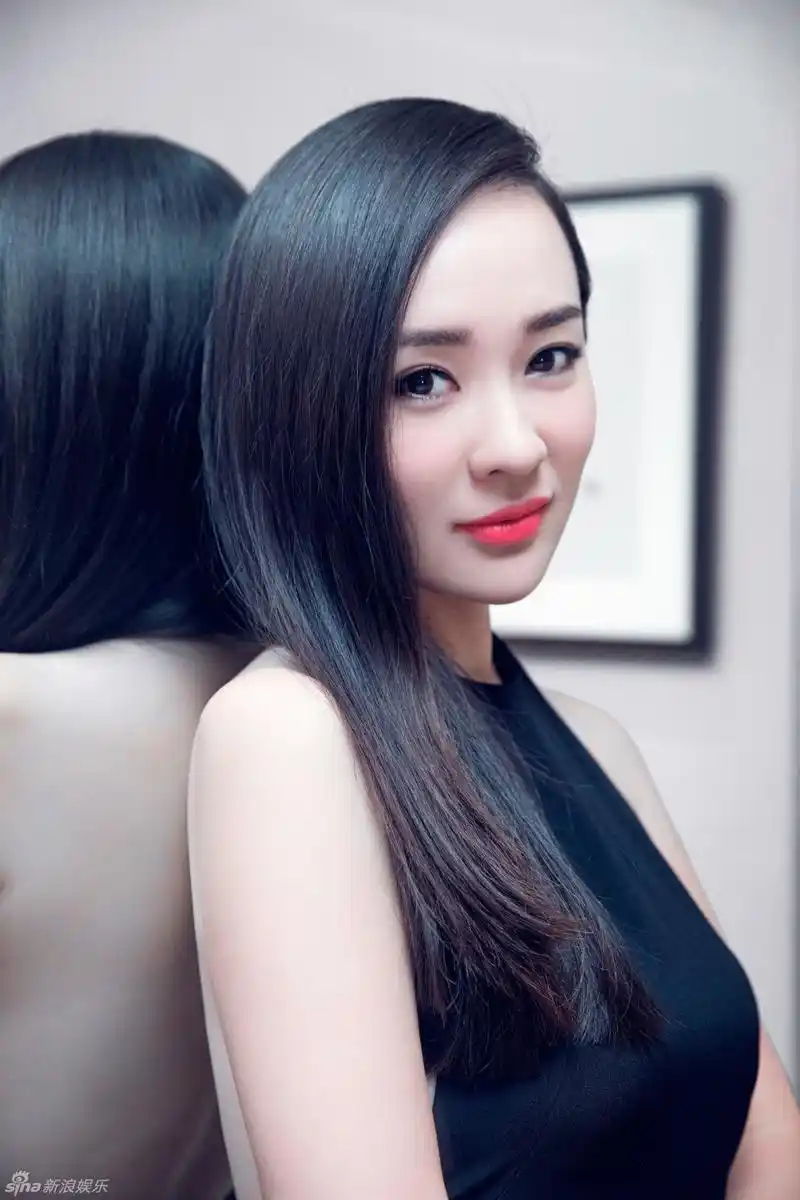 霍思燕杜江亮相潮流派对