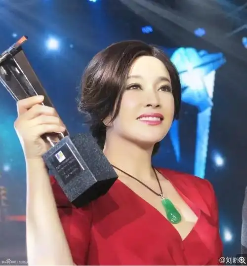 刘晓庆肖像代言费最新报价186/1279/0400