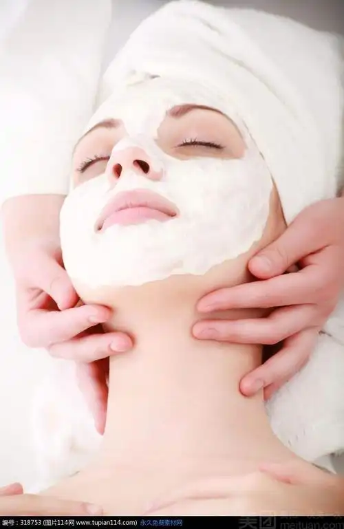 闺蜜圈素颜美肌定制中心