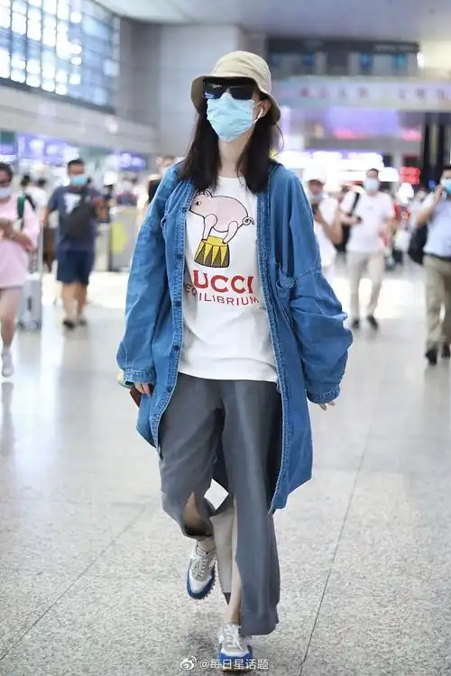 倪妮##每日星话题的明星街拍