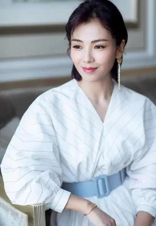 刘涛温婉动人写真图片