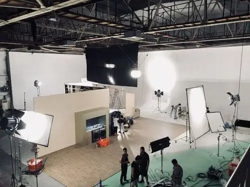 广东宝宝吴允寞拍摄三星电器平面 1282-1-254